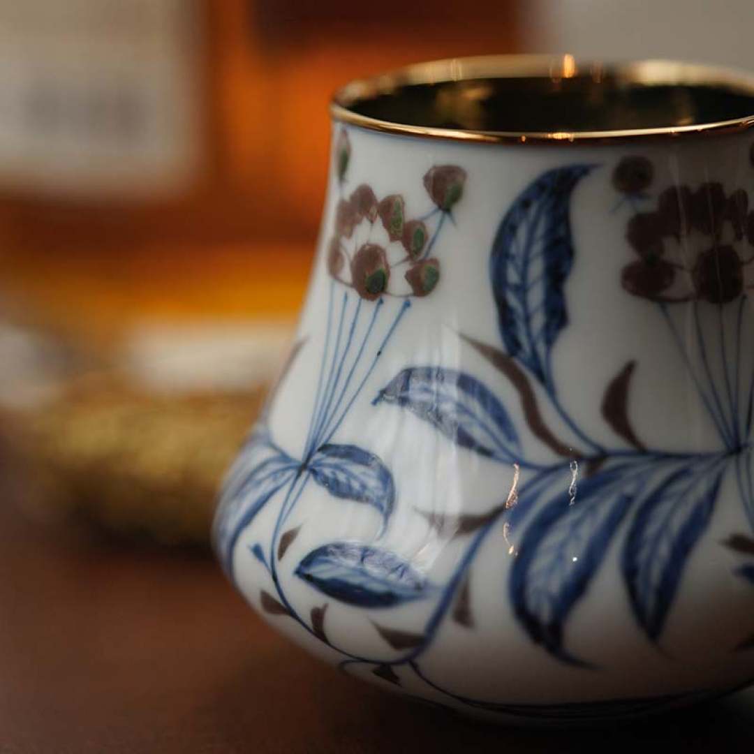 [Huayin] · Blue and White Daisy Petal Pattern Tasting Cup