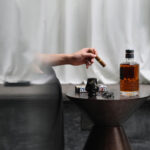 Black Grouper Gold-outlined Crane Kyan Cup - Image 2