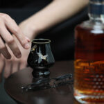 Black Grouper Gold-outlined Crane Kyan Cup