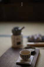 Blue and White Poetry Small Golden Bell Cup (Set of 4 Cups) - Image 3