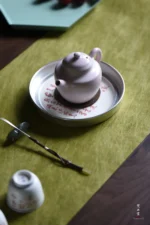 Cherry Pink Soda Glaze 负闲 Small Teapot - Image 3