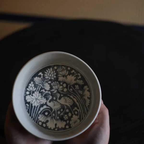 Continuous Success Three-legged Teapot Stand