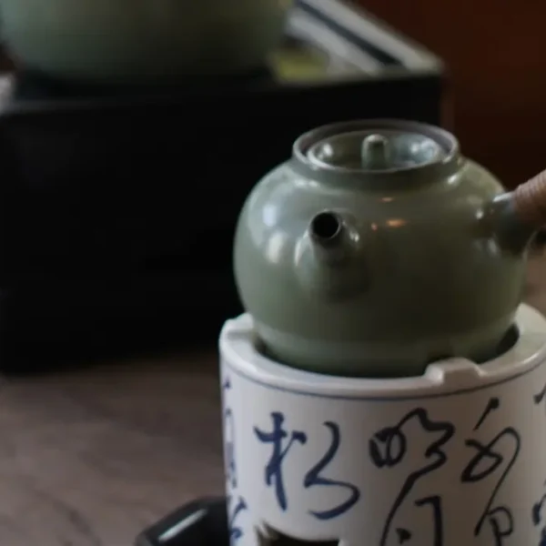Emerald Green Pearl Round Side-handle Teapot