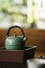 Emerald Green Waist-line Apple Teapot