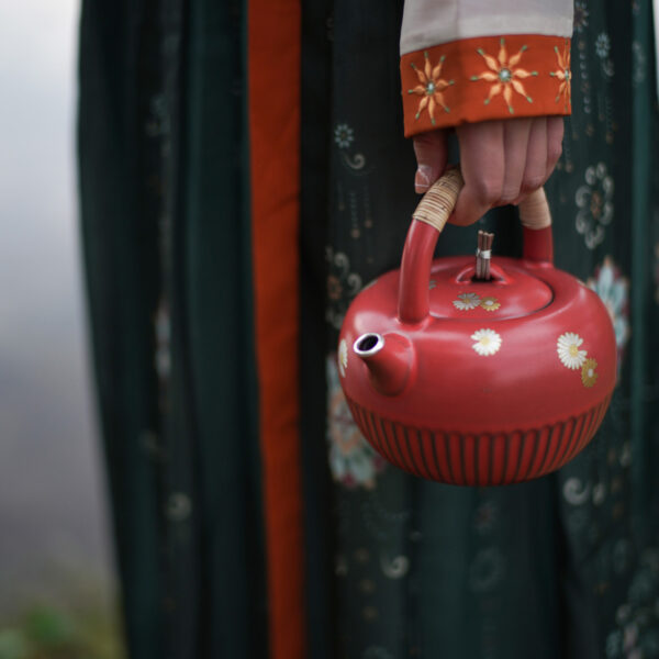 Gold and Silver Painted Small Daisy Hawthorn Red Rock Clay Chrysanthemum Petal Teapot