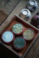 Hawthorn Red Bending Waist Jade Lid Rest - Image 4