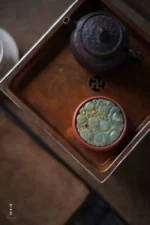 Hawthorn Red Drum-shaped Jade Lid Rest