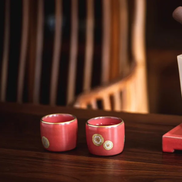 Hawthorn Red Medallion Flower Archer's Cup (Single Cup)