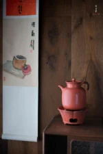 Hawthorn Red Plain Luyu Ewer