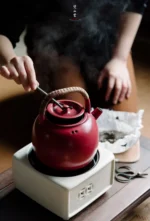 Hawthorn Red Rock Clay Singing Spring Teapot - Image 7