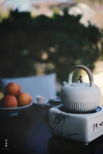 Kohiki Chrysanthemum Teapot - Image 6