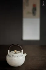 Kohiki Engraved Poetry Yurong Teapot - Image 2