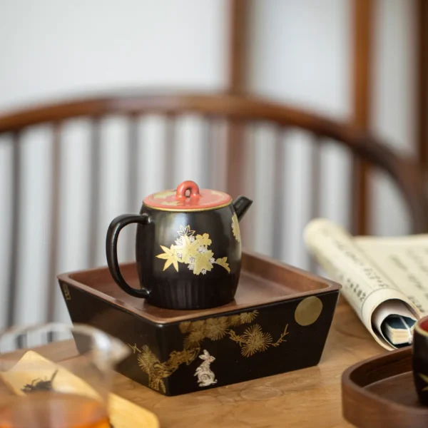 Moon Gazing Golden Pine Square Teapot Stand