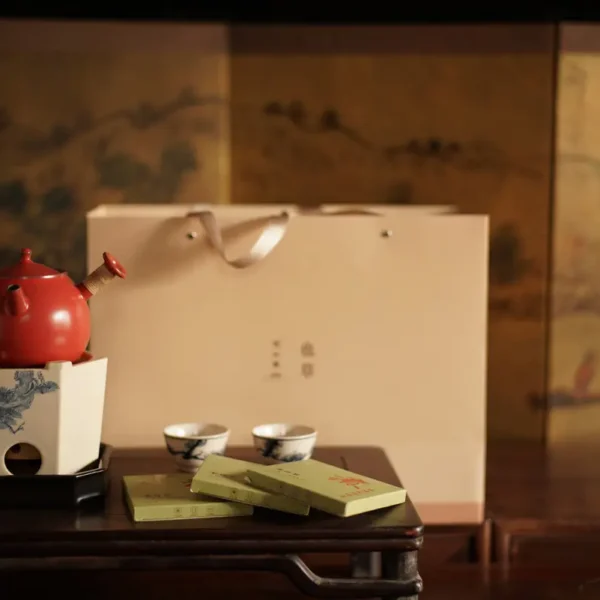 Pine Breeze White Tea Set