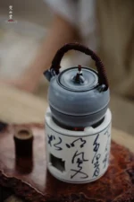 Soda Glaze Aged Rock Clay Waist-line Apple Small Teapot