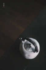 Soda Glaze Bamboo Leaf Lid Lifting Handle Teapot - Image 10