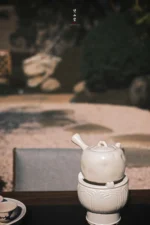 Soda Glaze Bamboo Leaf Lid Side-handle Teapot - Image 5