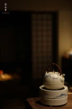 Soda Glaze Bamboo Leaf Waist-line Teapot - Image 3