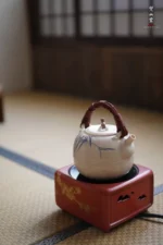 Soda Glaze Bamboo Leaf Waist-line Teapot - Image 8