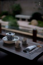 Soda Glaze Blue and White Dragon Infuser - Image 10