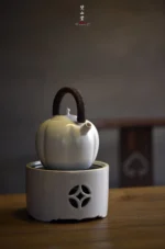 Soda Glaze Melon Ribbed Teapot （ Small ） - Image 9