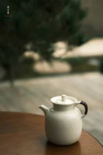 Soda Glaze Plain Luyu Ewer